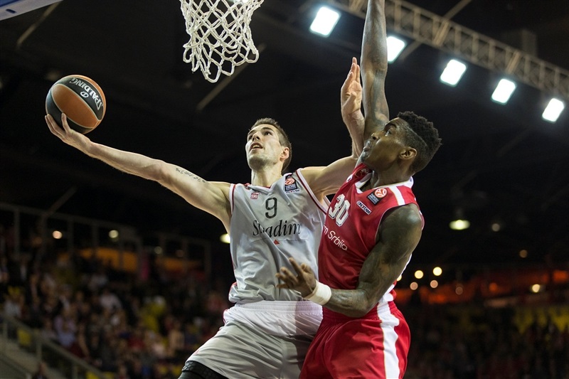 Les Bleus d’Europe : Jérémy Leloup sort du bois contre l'Etoile Rouge