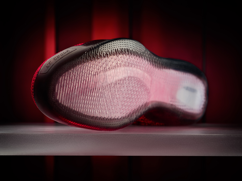 15-590_Kobe_11_Detail_C-01_51094