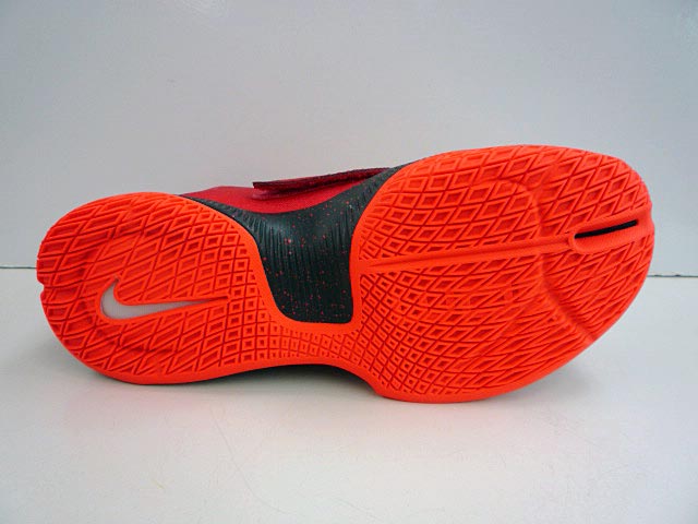 A-Detailed-Look-at-the-Nike-HyperRev-2016-5