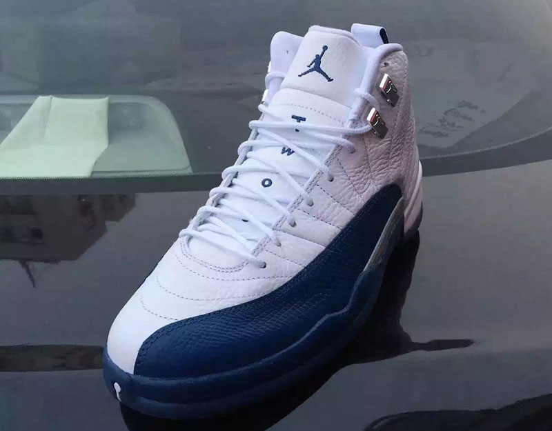 Air-Jordan-12-French-Blue-4