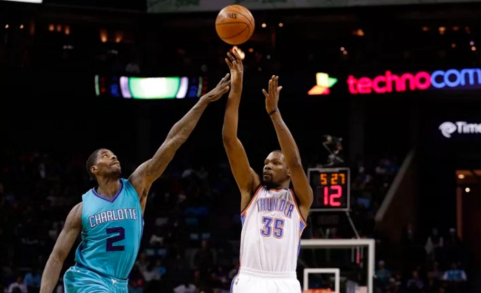 Le Thunder sans souci face à des Hornets limités