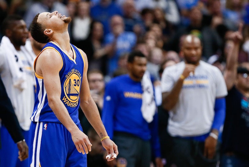 3-points : Stephen Curry à un match d’égaler le record de Kyle Korver