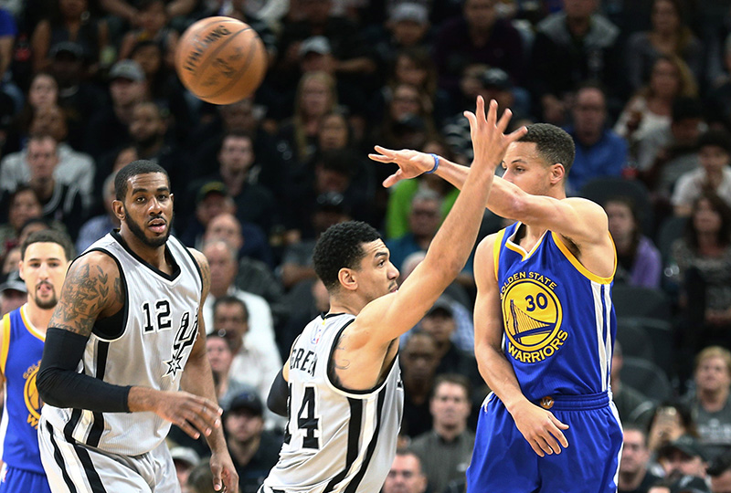 NBA: Golden State Warriors at San Antonio Spurs