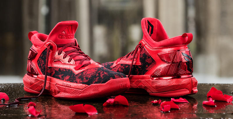 dame-lillard-rose-sneakers-02_o3qe8d