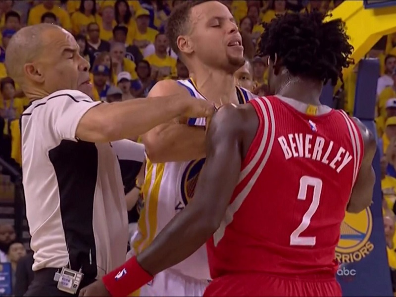 Stephen Curry apprécie son duel musclé avec Pat Beverley