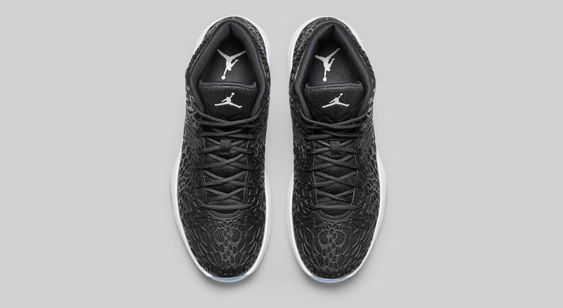 834268-011_A6_Pair_TopDown_HR_original