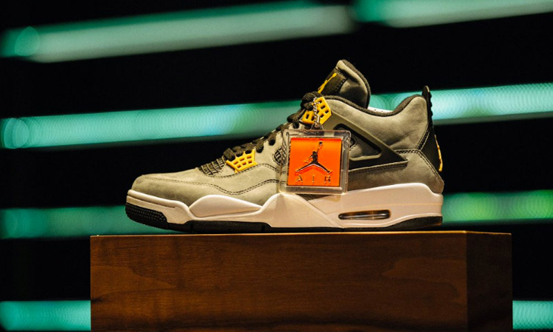 Air-Jordan-4-Trophy-Room-200516
