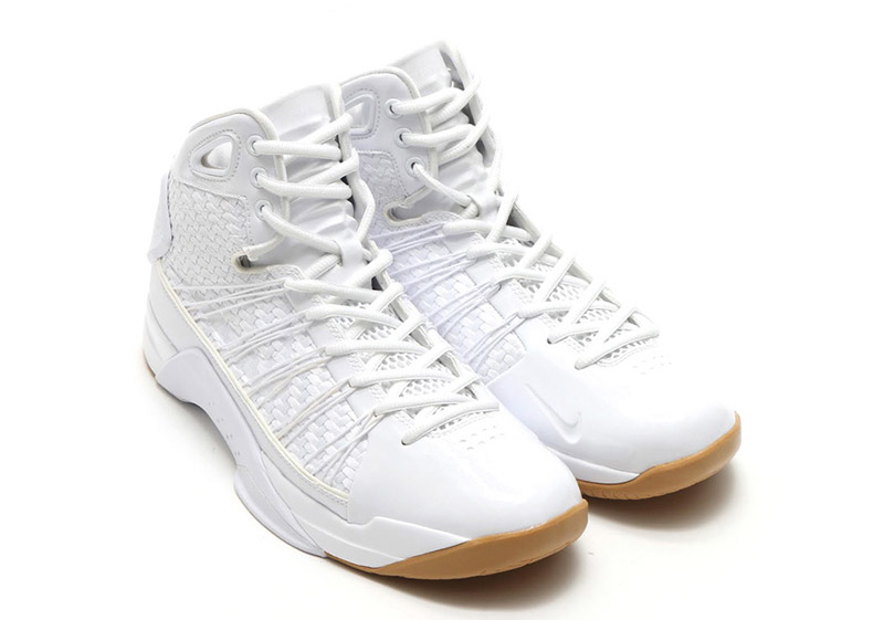 Nike-Hyperdunk-Lux-12