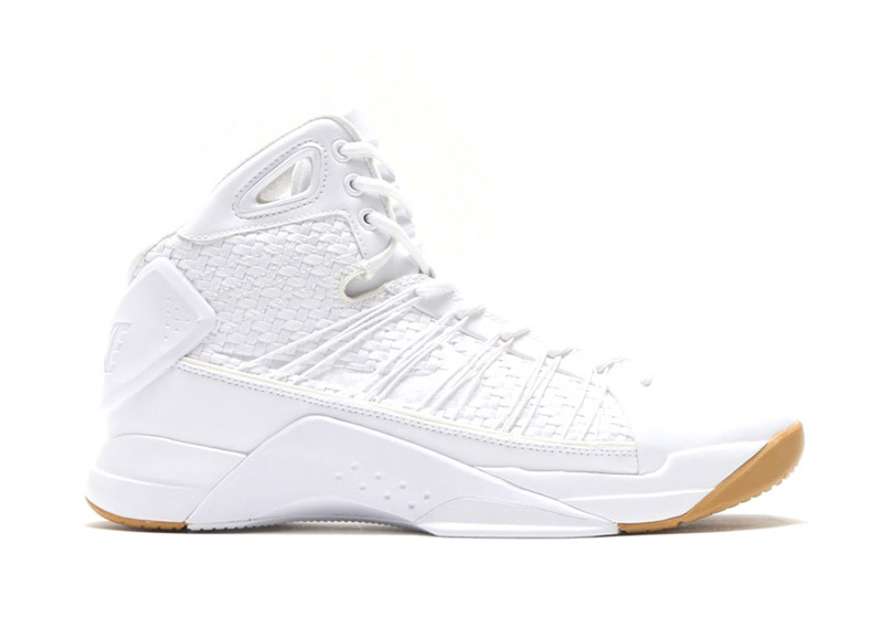 Nike-Hyperdunk-Lux-21