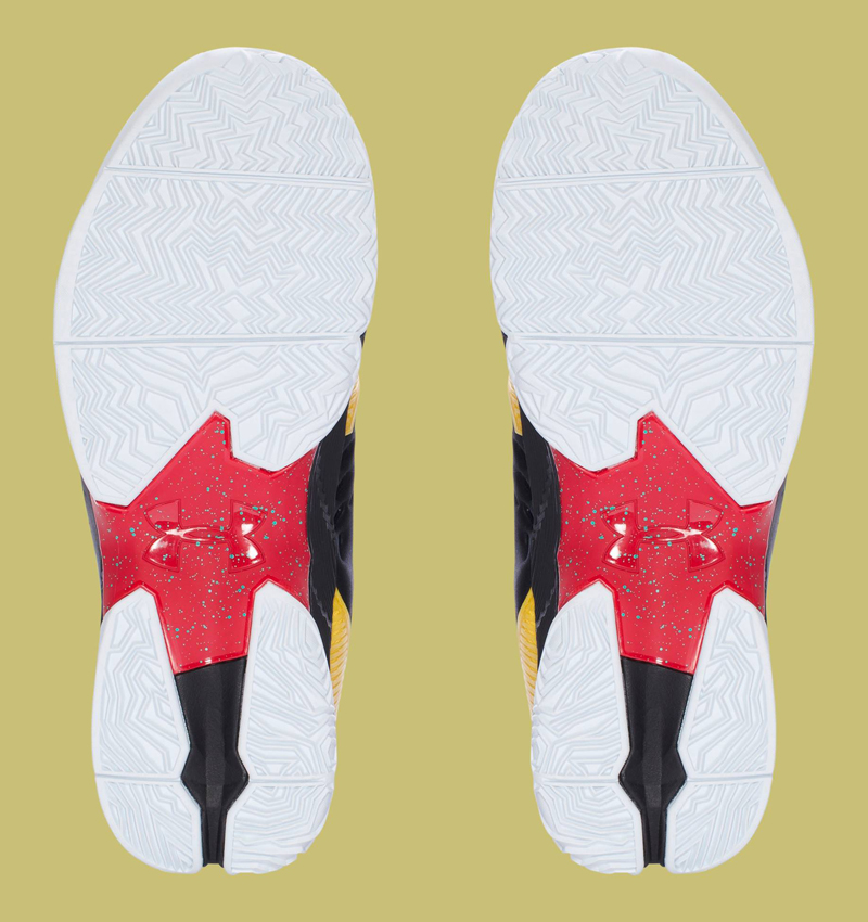 Under-Armour-Curry-2.5-Sky-Hound-10