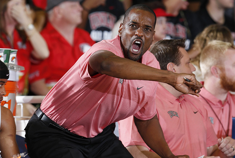 NCAA Basketball: Maui Invitational Game 4 UNLV Runnin Rebels vs UCLA Bruins