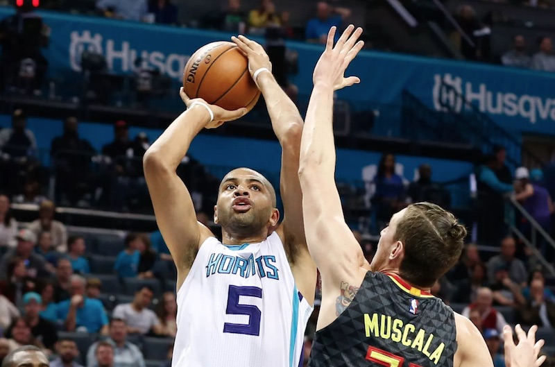 Si Batum est le meilleur marqueur de la rencontre (24 pts), et Kemba Walker, décisif en fin de match, brille marquant 19 de ses 21 points en 2e mi-temps, c'est bien Cody Zeller qui a été le facteur X dans cette 8e victoire de la saison pour Charlotte