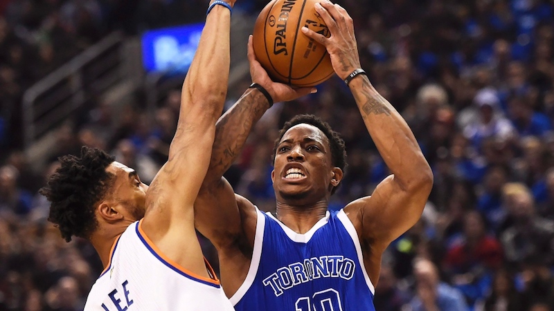 Toronto peut remercier l'immense DeMar DeRozan (33 points, 7 rebonds), une fois de plus auteur d'un match de haute volée, pour permettre à sa troupe d'empocher une troisième victoire de rang.