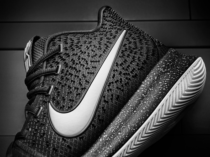 16-400_nike_kyrie_3_side_texture-01_64850