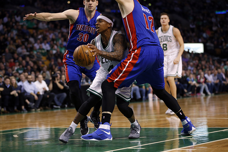 Detroit remporte une deuxième victoire de suite à l'extérieur