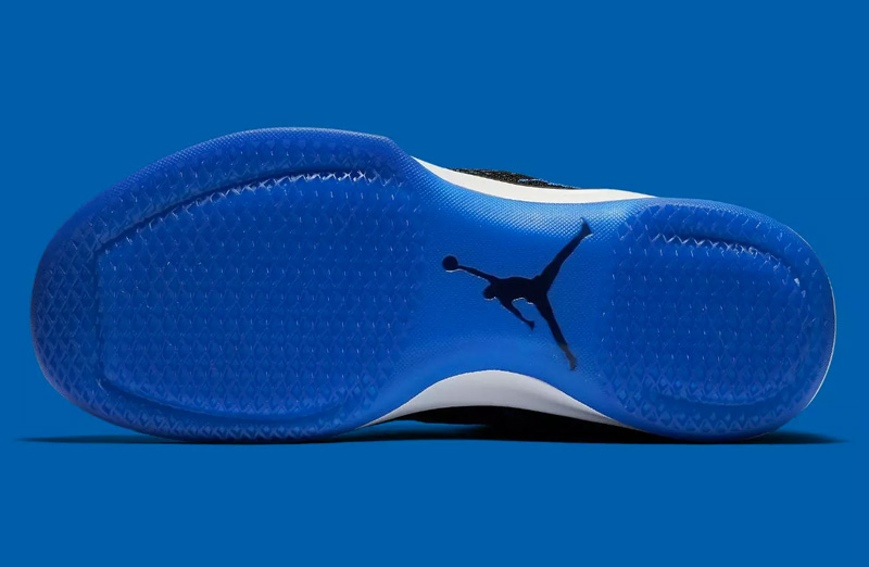 air-jordan-31-royal-6