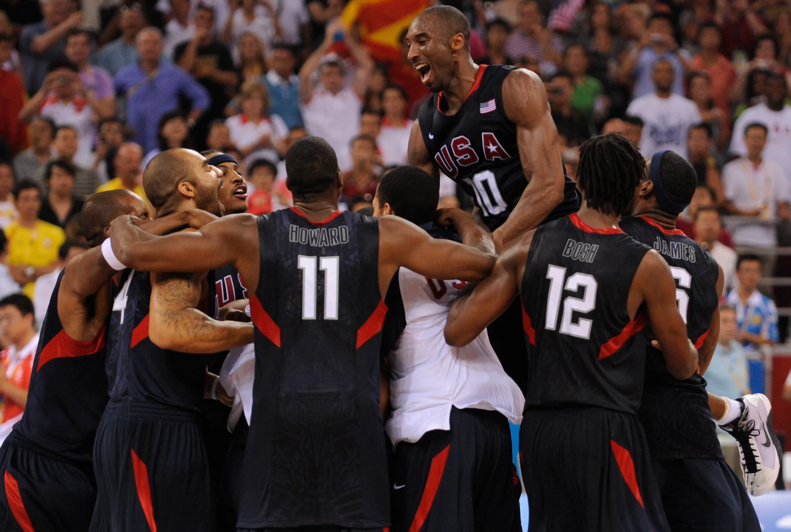 Team USA après sa victoire contre l'Espagne aux JO 2008