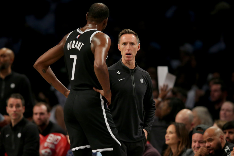 Brooklyn vire Steve Nash après sept matches !