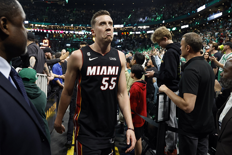Duncan Robinson et les fans des Celtics