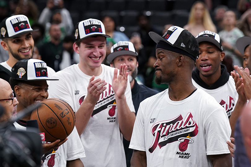 Jimmy Butler et les joueurs du Miami Heat