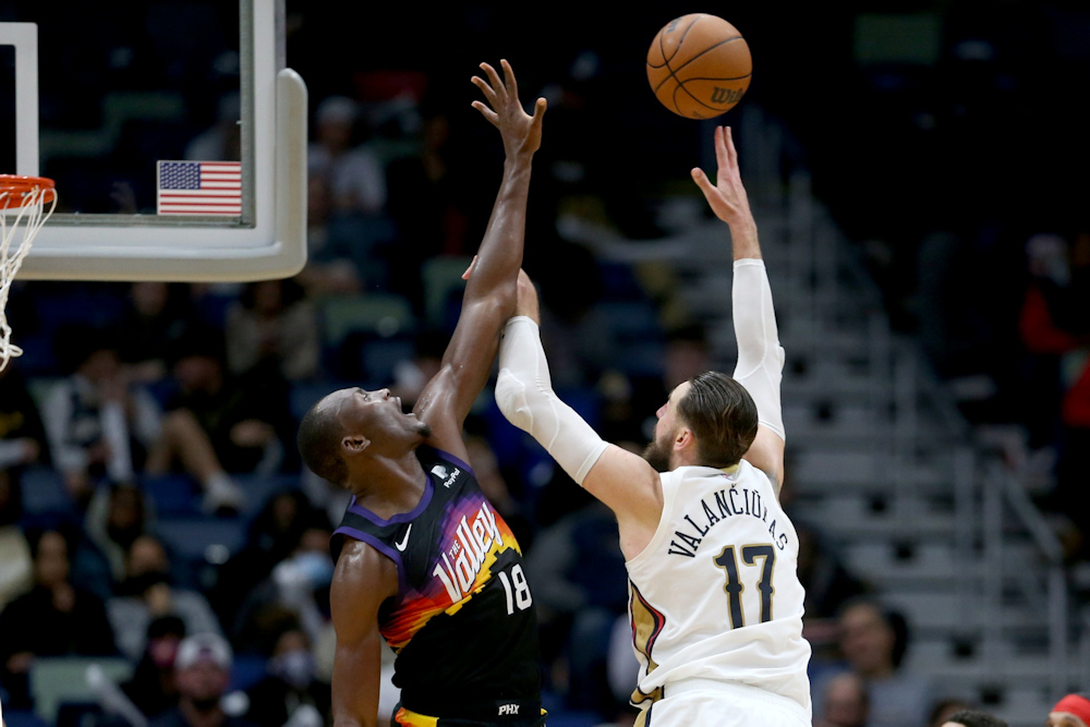 Pelicans en quête d'un pivot