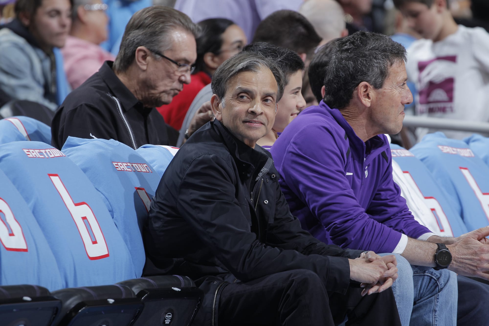 Vivek Ranadive et les Kings en soutien à Hawaï