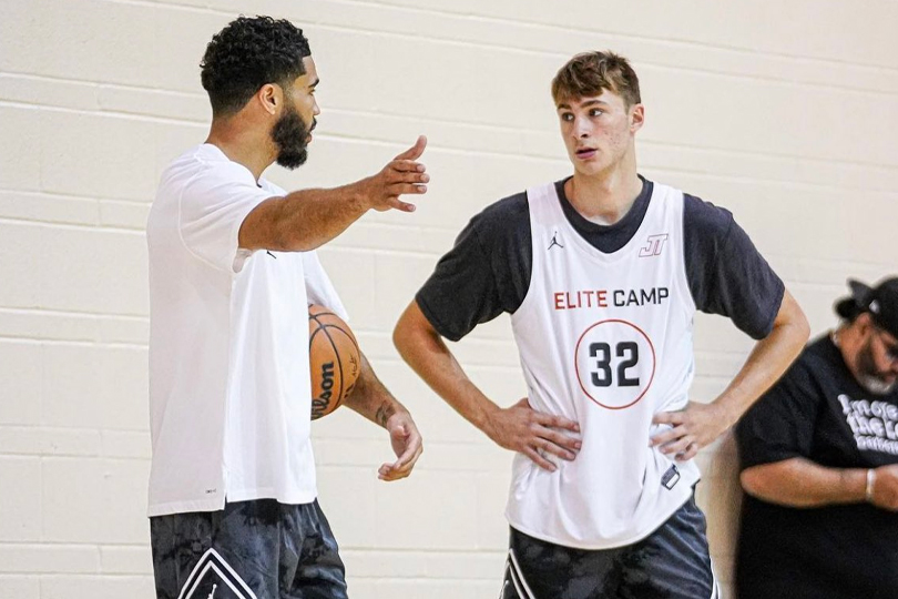 Cooper Flagg et Jayson Tatum