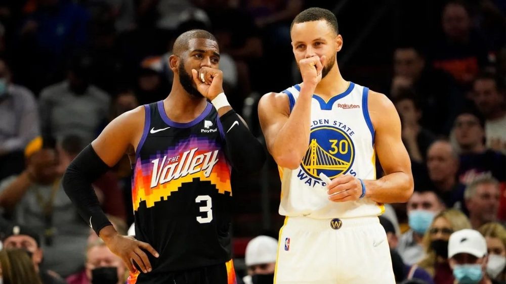 Stephen Curry et Chris Paul coéquipiers aux Warriors