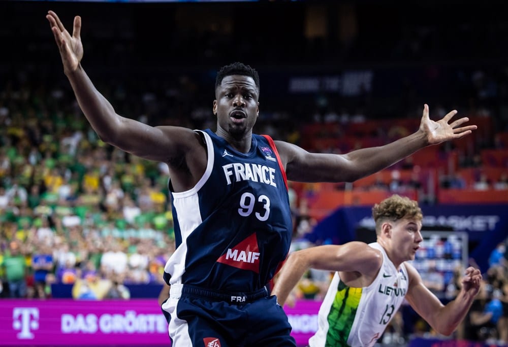Moustapha Fall avec les Bleus