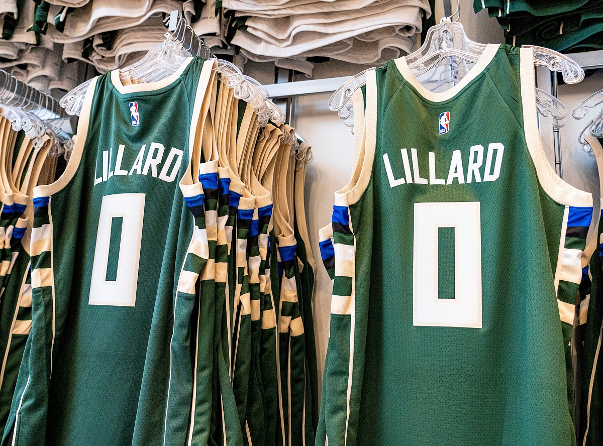 maillots de Damian Lillard aux Bucks