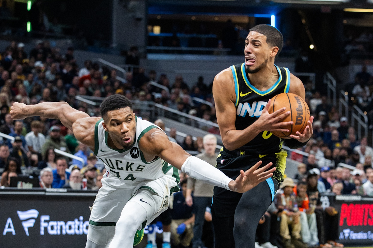 Giannis Antetokounmpo Tyrese Haliburton