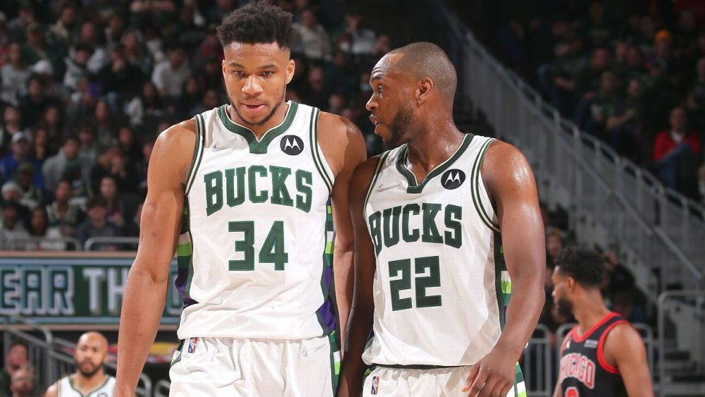 Giannis Antetokounmpo et les Bucks