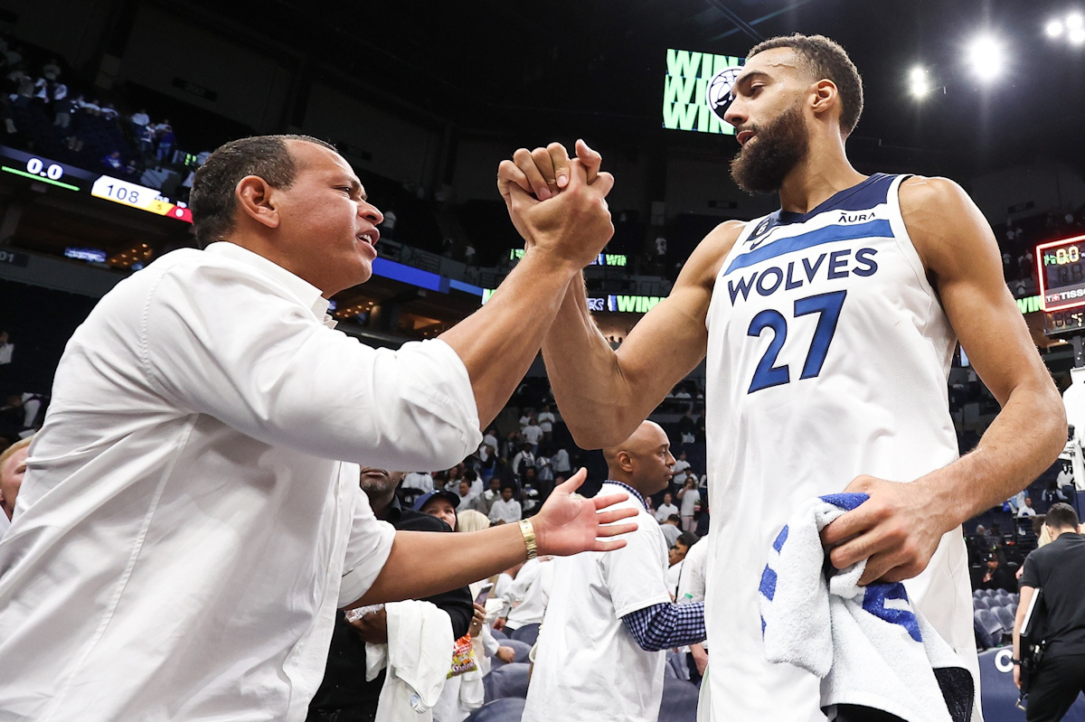 Rudy Gobert et les Wolves