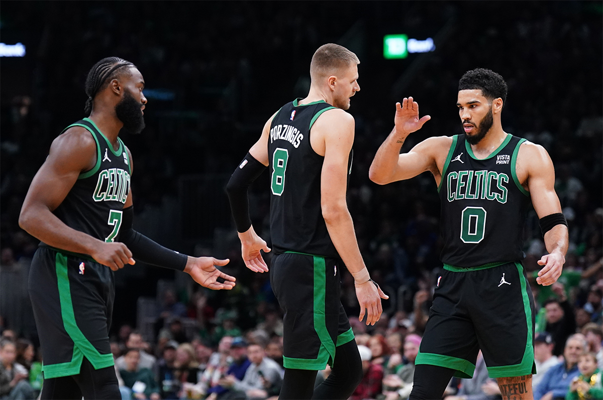 Jayson Tatum, Kristaps Porzingis et les Celtics