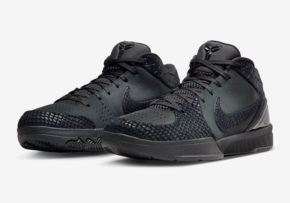 Kobe 4 Protro Black Mamba