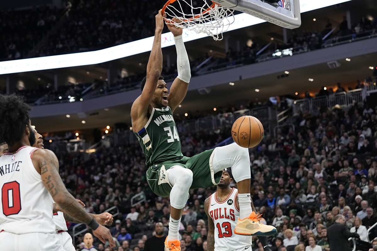 Giannis Antetokounmpo Bucks