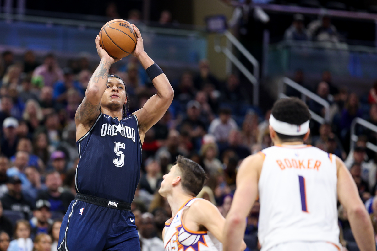 Paolo Banchero et Orlando face à Phoenix