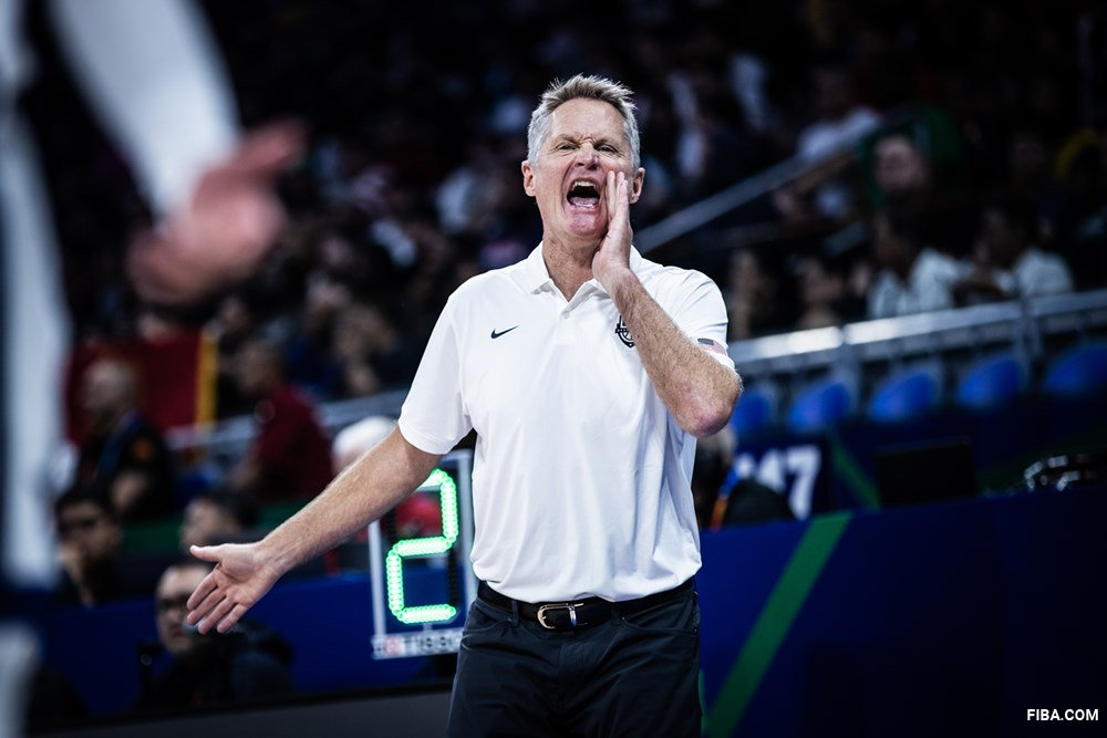Steve Kerr demande à la NBA de changer le règlement pour favoriser la défense