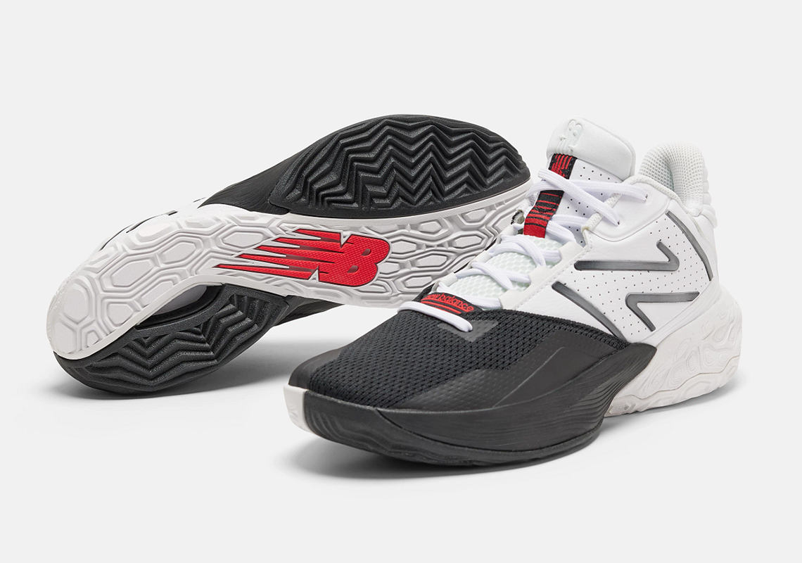 New Balance impressionne avec la « TWO WXY V4 »