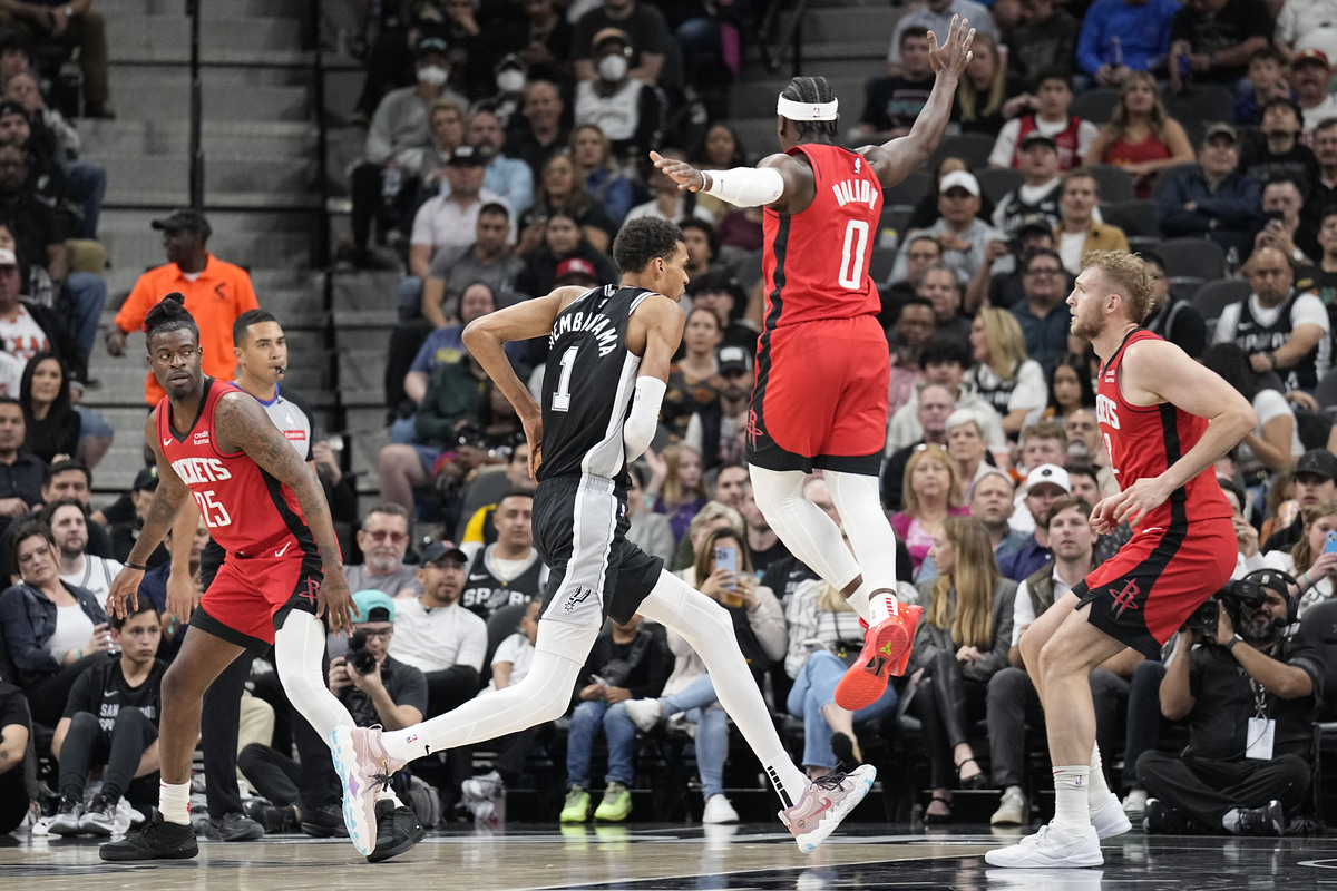 Victor Wembanyama et les Spurs face aux Rockets