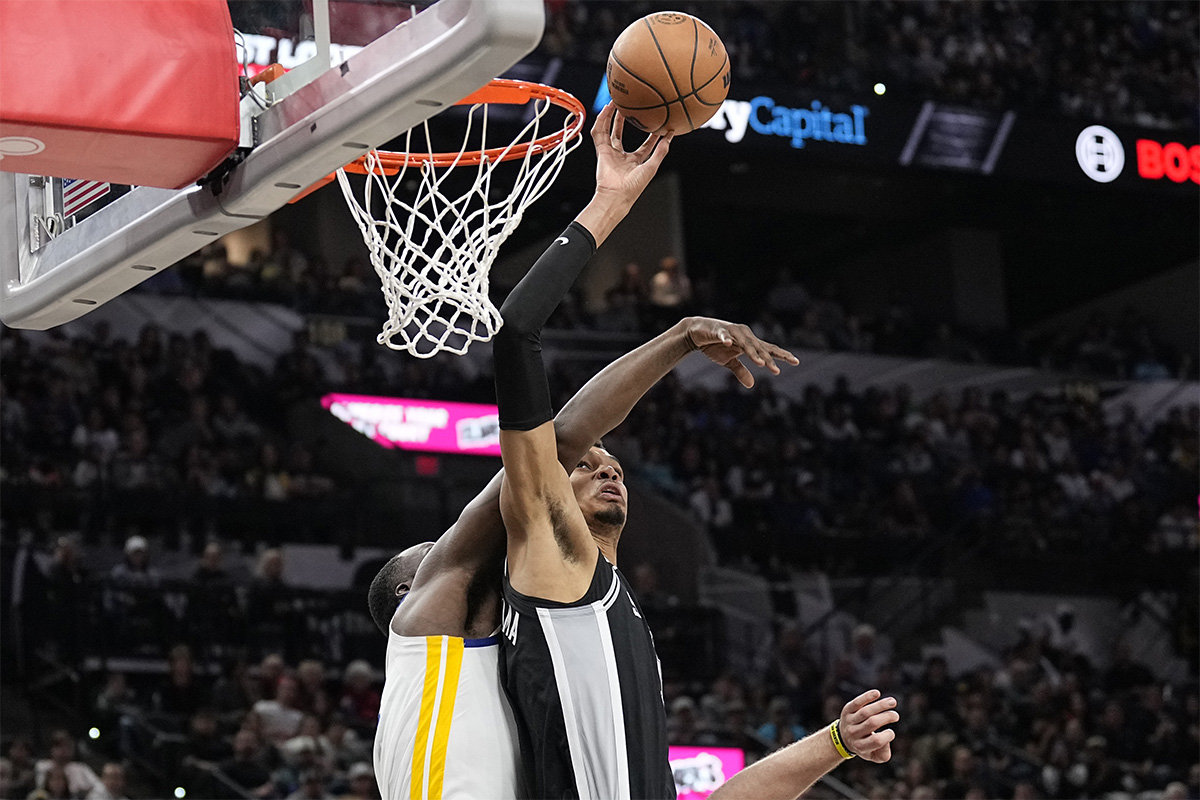 Victor Wembanyama face aux Warriors