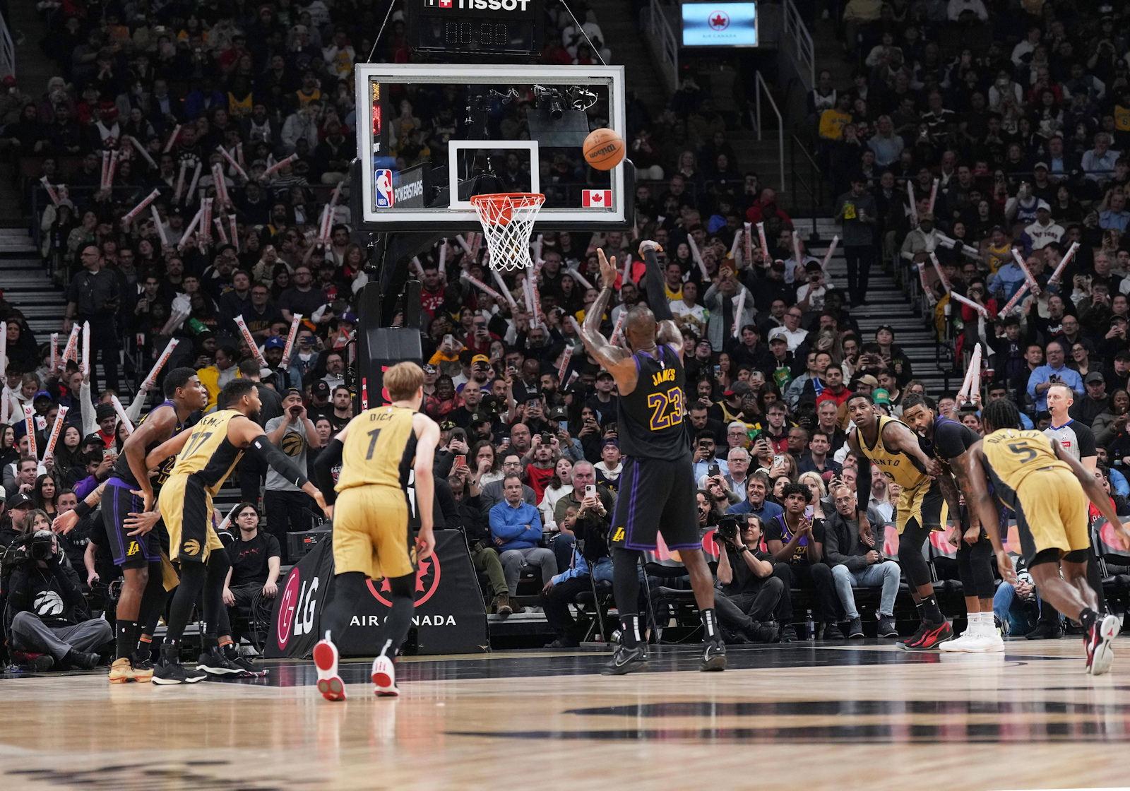 LeBron James (Lakers)