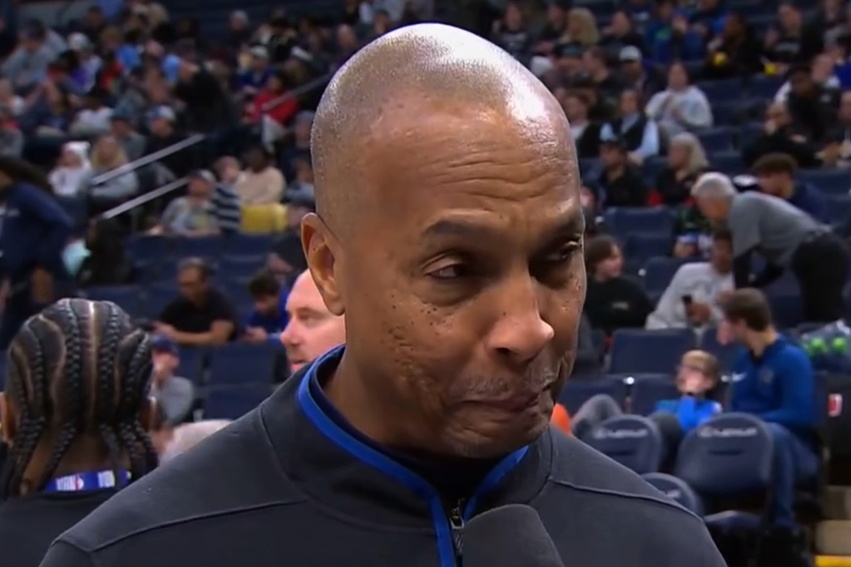 Elston Turner chez les Wolves