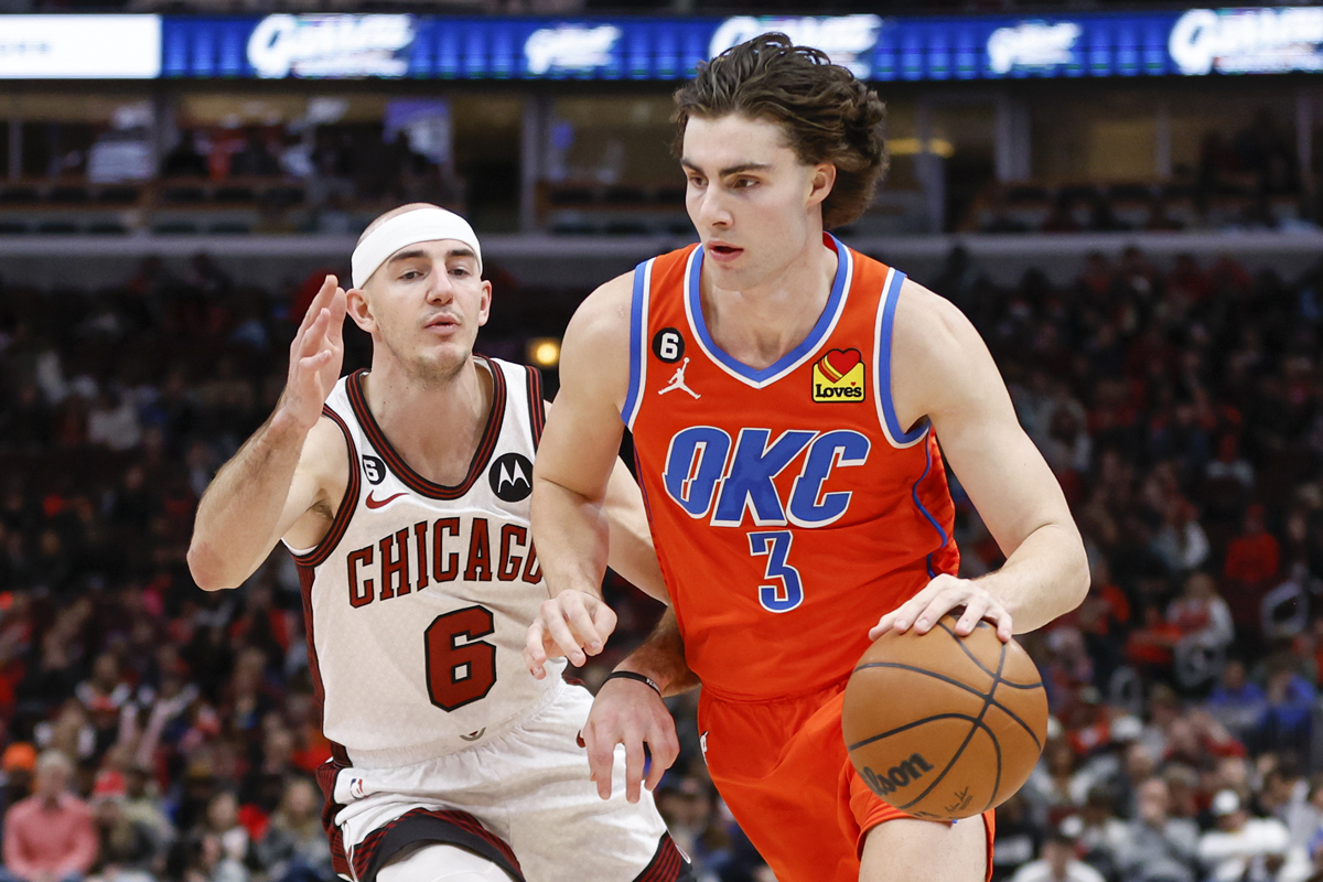 Alex Caruso et Josh Giddey