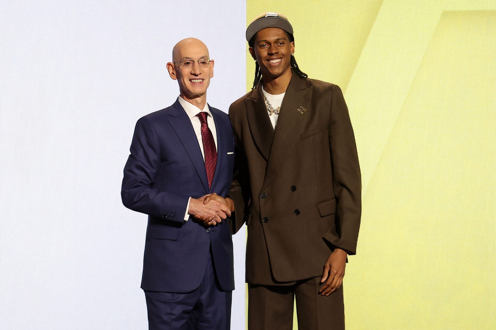 Cody Williams a défié Melvin Ajinça