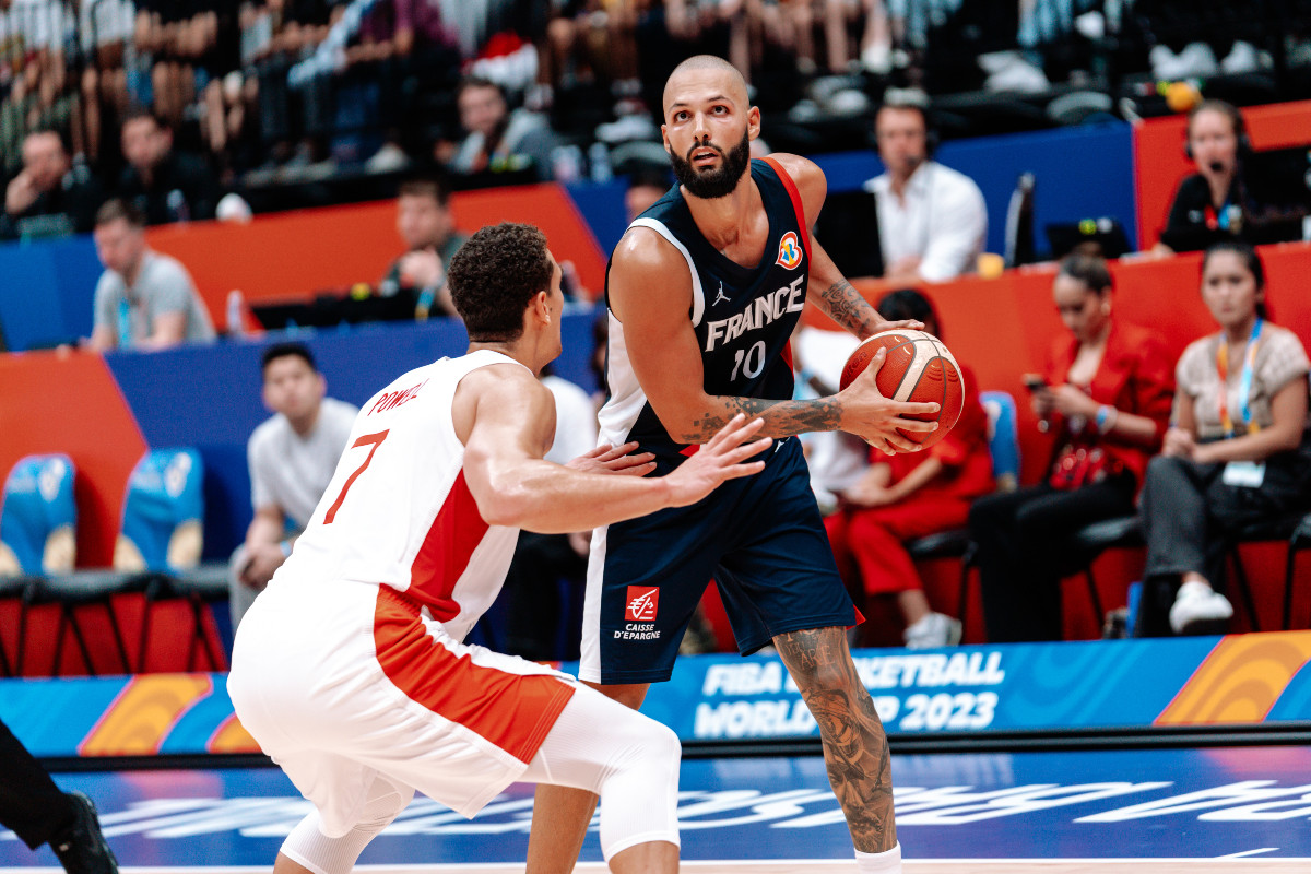 Evan Fournier face au Canada