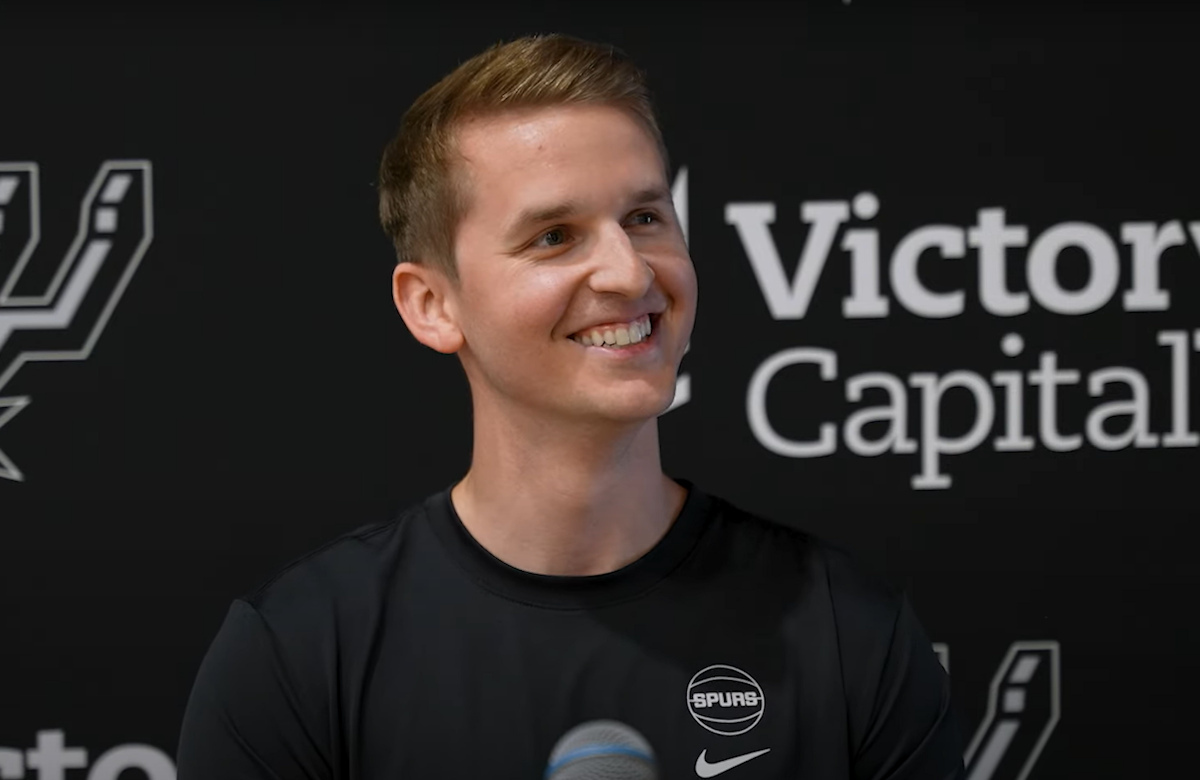 Kenny Trevino, coach des Spurs en Summer League