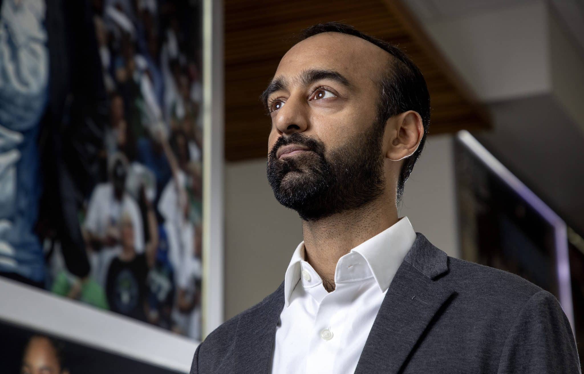 Sachin Gupta avec les Wolves