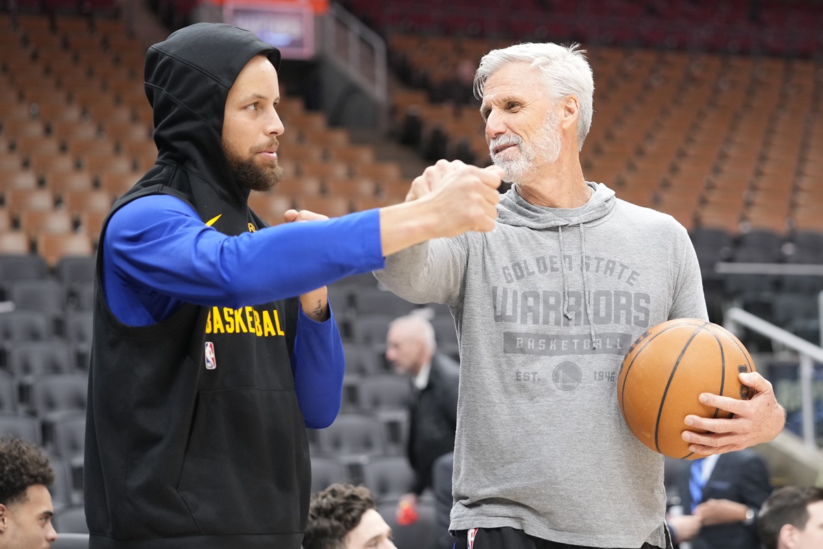 Stephen Curry et Bruce Fraser