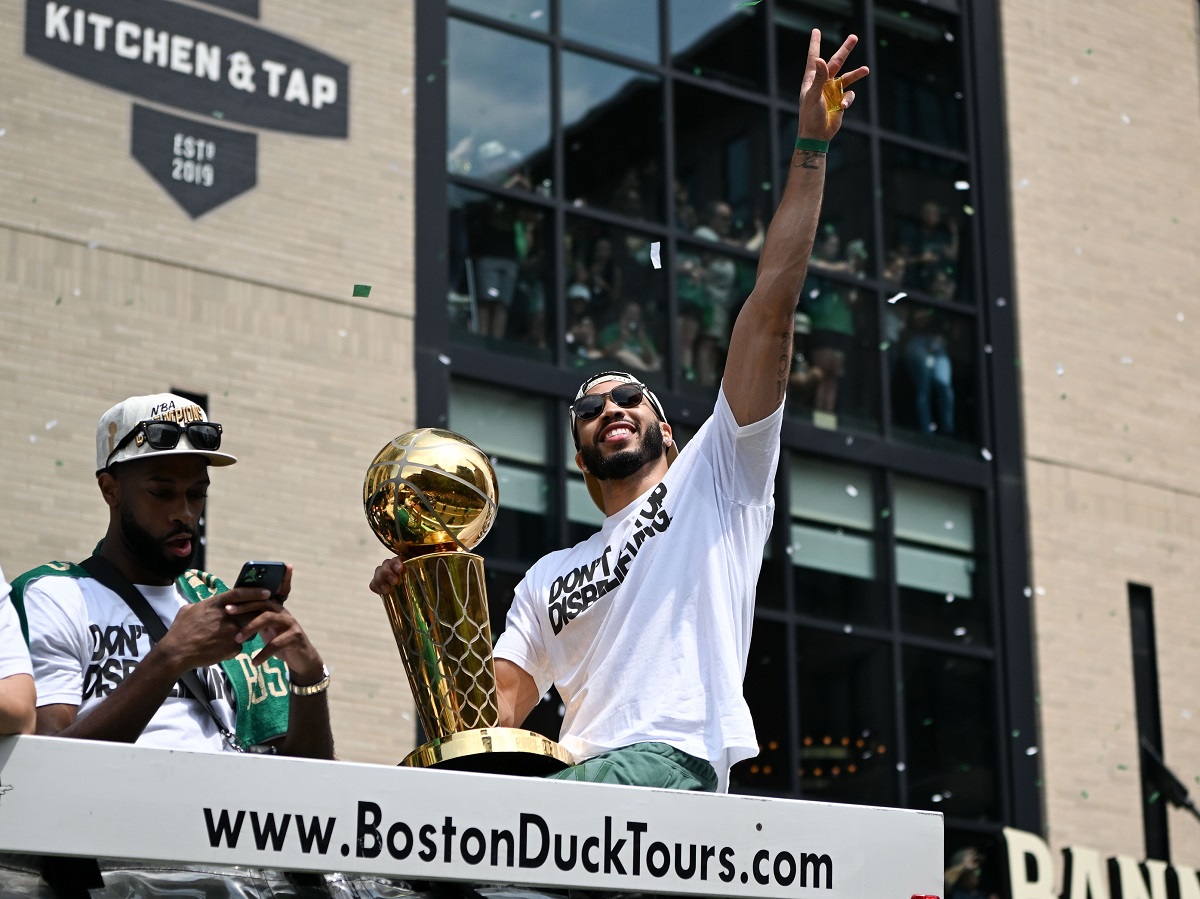 Celtics trophée Larry O'Brien